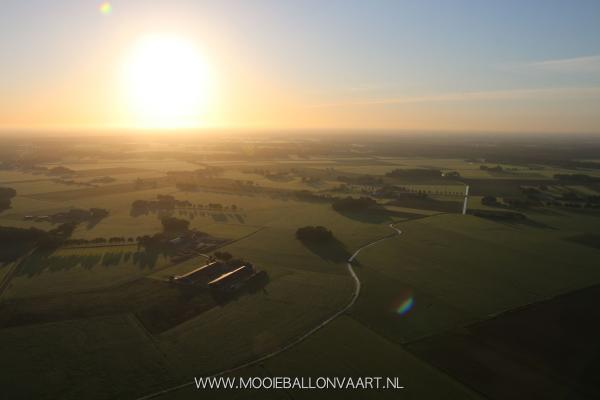 ochtend-ballonvaart-met-4 personen.jpg