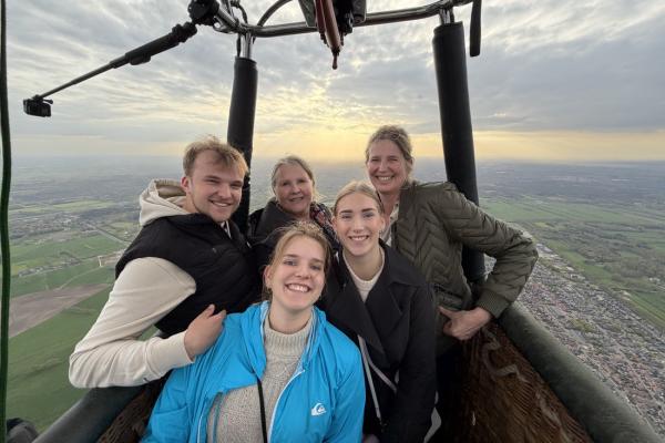 Ballonvaren-met-5-personen4.jpg