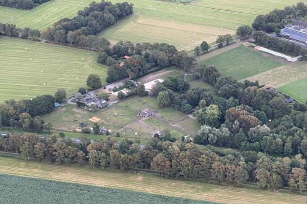 Ballonvaart-Deventer-Overijssel-naar-Laren-Gelderland-16.jpg