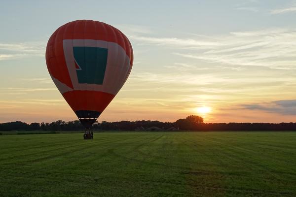 Ballonvaart-uit-Enschede.JPG