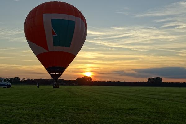 ballonvaart-enschede-huwelijksaanzoek (37).JPG