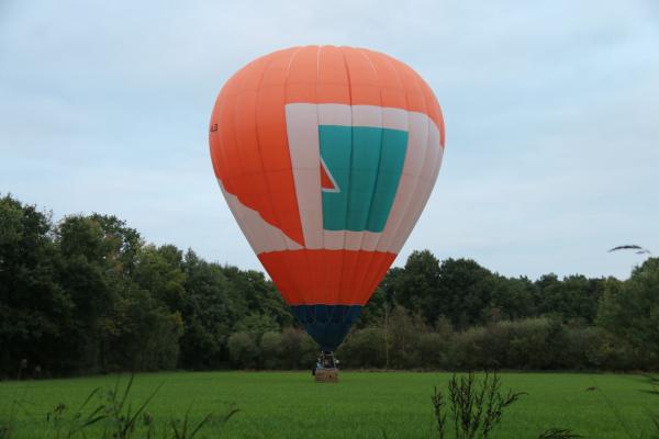 enschede-naar-rekken-prive-ballonvaart (1).JPG
