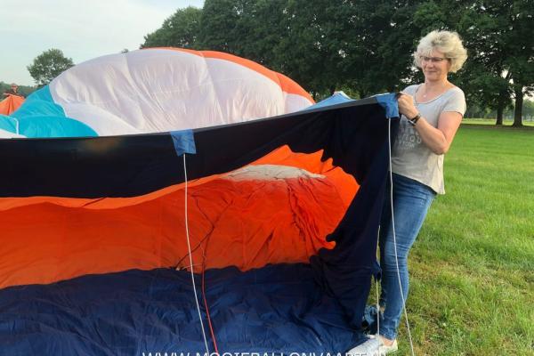 ballonvaren-2-personen-zwiep-gelderland-2.JPG