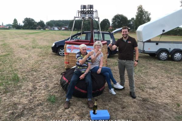 ballonvaren-2-personen-zwiep-gelderland-9.JPG