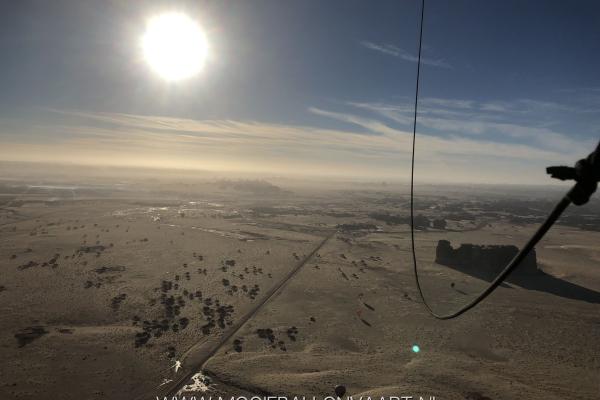 hot-air-balloon-flight-saoedi-arabie5.jpeg