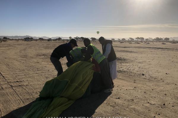 hot-air-balloon-flight-saoedi-arabie10.jpeg