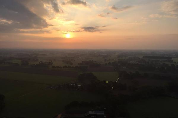 Ballonvaart 2 personen van Laren naar Enter